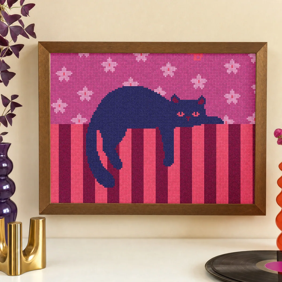 Preview 2 of Lazy cat - picture