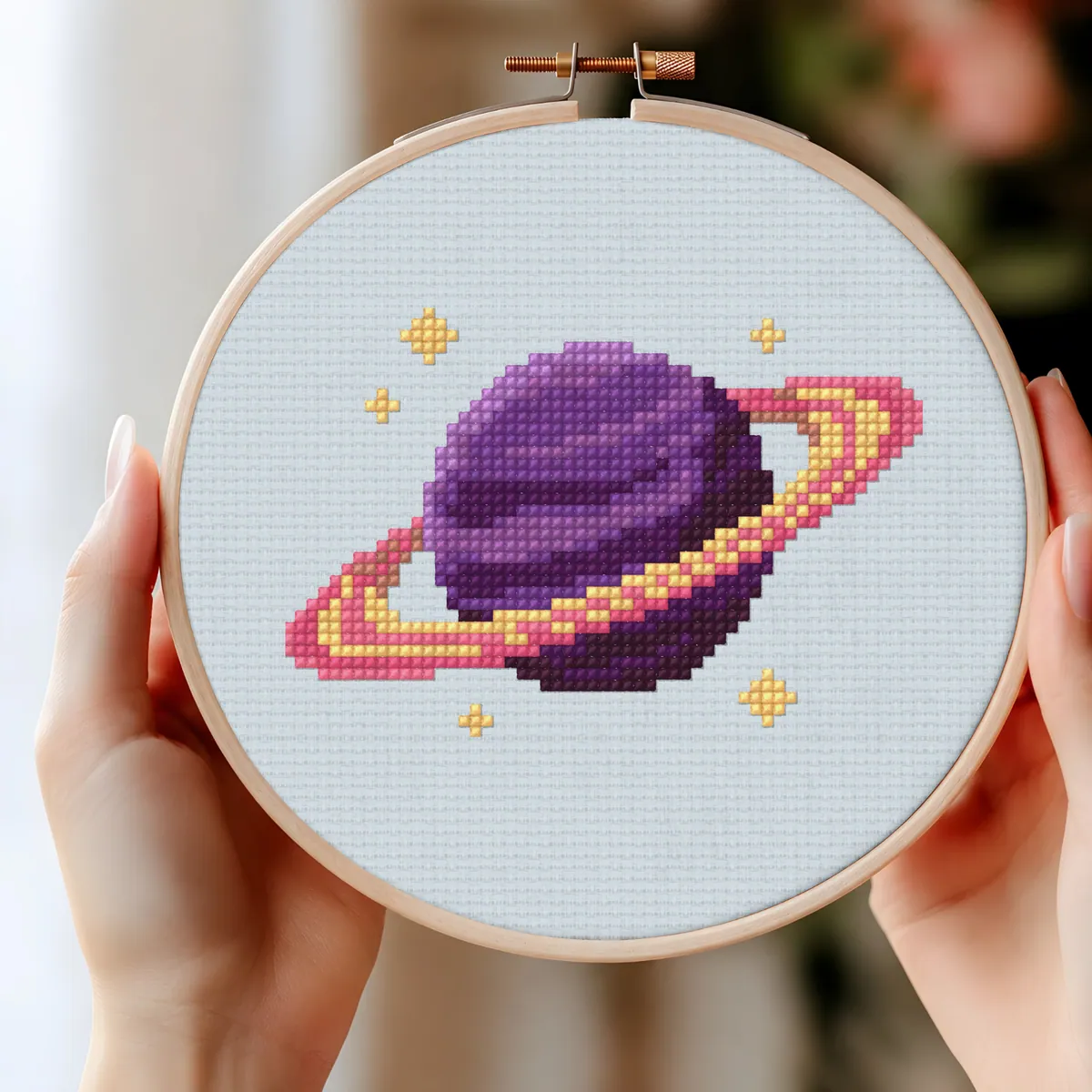 Preview 4 of Saturn